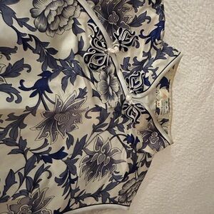 Sleeveless Midi Dress Blue & White Floral